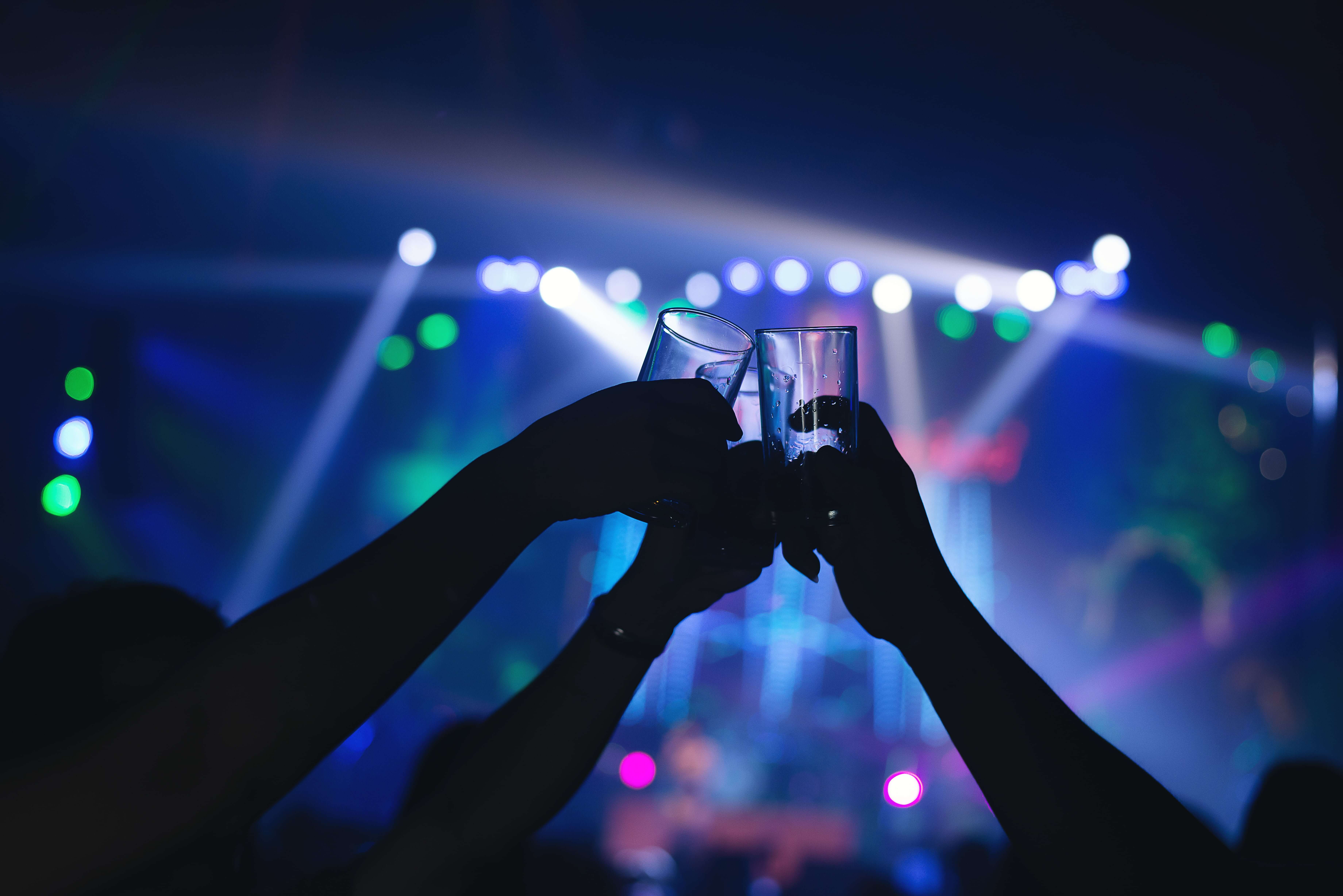 Las mejores discotecas latinas en NY para bailar y disfrutar 