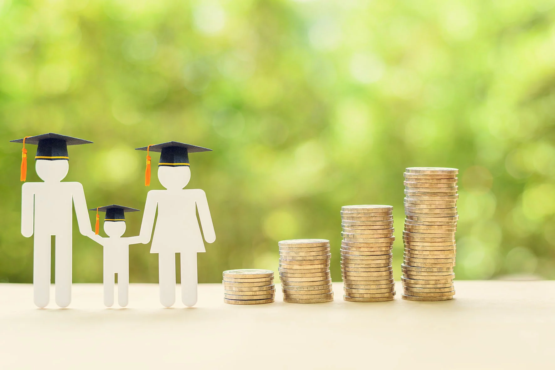 ¿Cómo ahorrar dinero para la educación de tus hijos? Tips para cumplir tus metas financieras