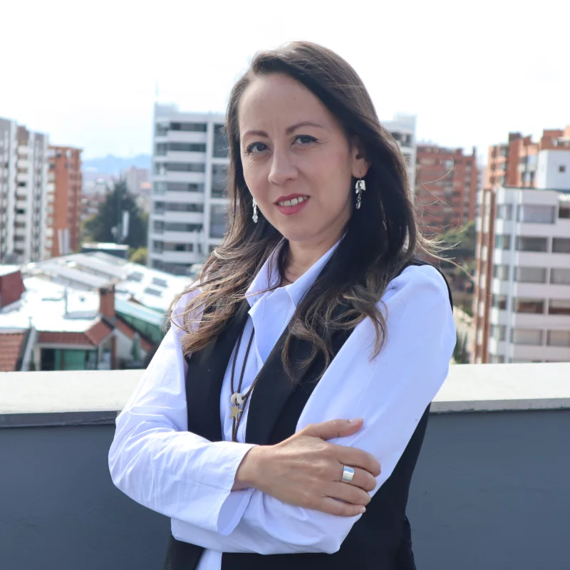 Paola Cruz Directora Comercial CPC