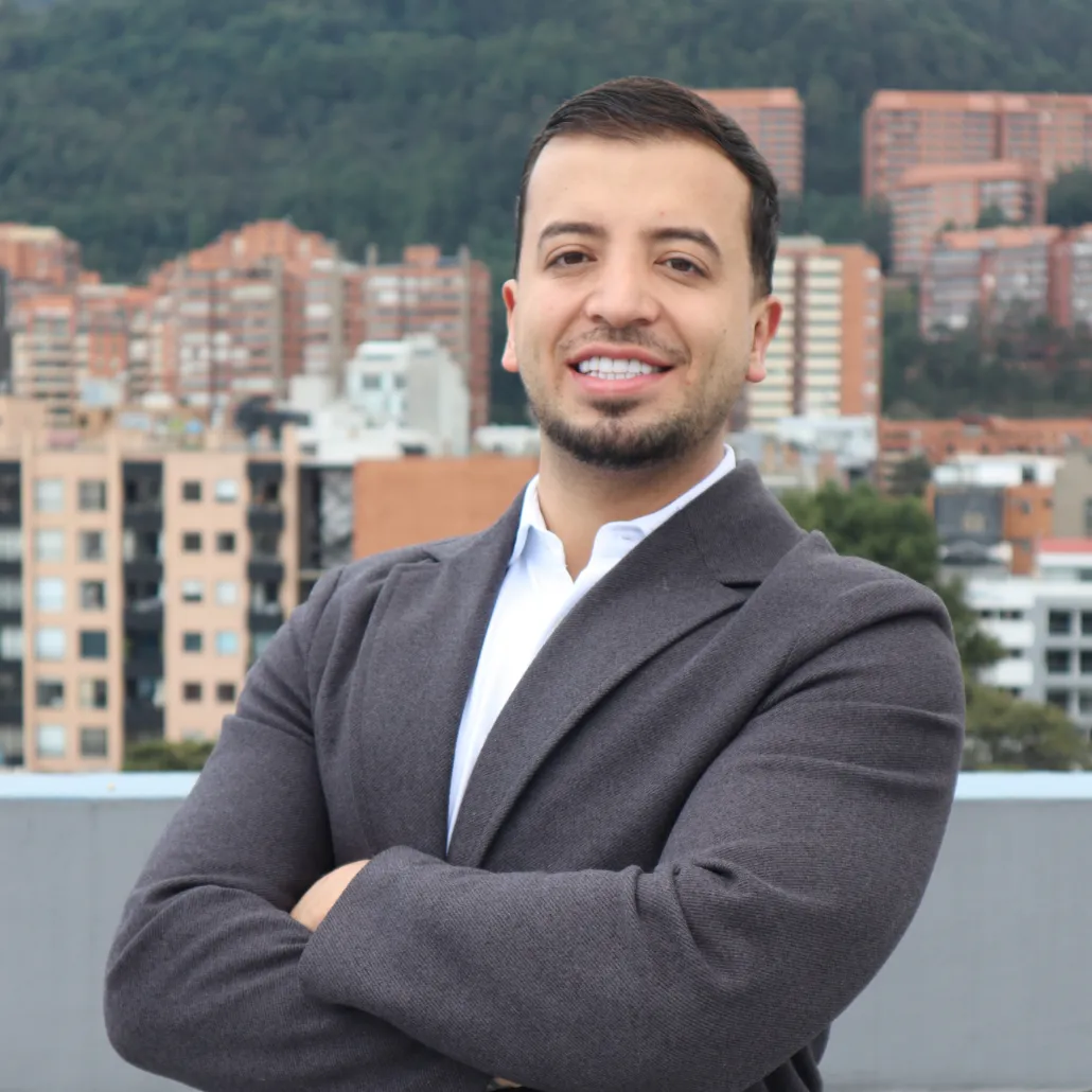 Oscar Gutiérrez - Experto en Casa Propia Colombia